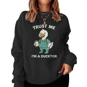 Trust Me I'm A Ducktor メディカルしゃれクワック ダックドクター レディーススウェットシャツ - Kawaiitshirt