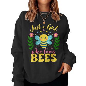 Just A Girl Who Loves Bees Cute Honey Beekeeper Girls Women Sweatshirt - Monsterry