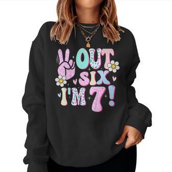 Peace Out Six I'm 7 Seven Year Old Girl 7Th Birthday Women Sweatshirt - Thegiftio UK