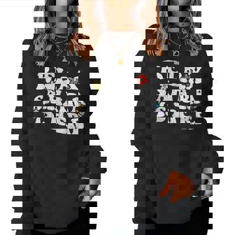 Retro Groovy Relaxahara Is Here Nombre Del Día De La Madre Sudadera Mujer - Regaloses