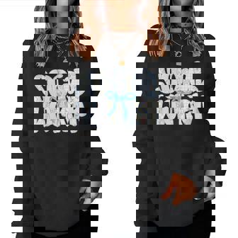 Social Worker Floral Coquette Bow Lcsw Social Work Month Women Sweatshirt | Seseable FR