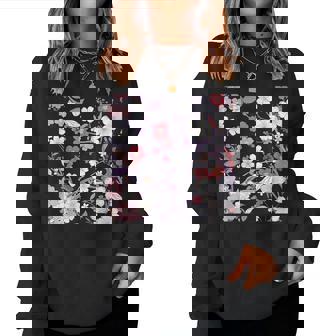 クラシックな桜柄の繊細なピンクの花びら。 レディーススウェットシャツ - Kawaiitshirt