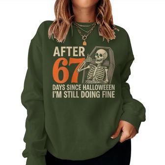 67 Meme Skeleton In The Coffin Retro Christmas Squad Women Sweatshirt - Thegiftio UK