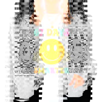 67Th Day Of School 67 Days Smarter Teacher Boy Girls Women Sweatshirt | Seseable FR