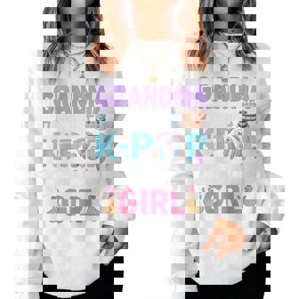 Grandma Of The K-Pop Birthday Girl Women Sweatshirt | Seseable FR