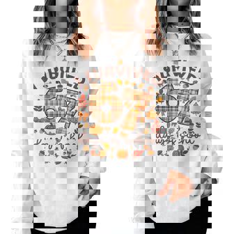 I Survived 67 Day Of School Fall Teachers And Students Women Sweatshirt | Seseable FR