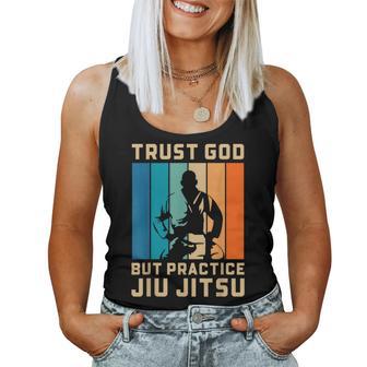 Confía En Dios Pero Practica Jiu Jitsu Christian Bjj Camiseta sin mangas para mujer - Regaloses