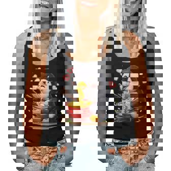 ペンギン食べる ラーメン 麺 ペンギン 男の子 女の子 キッズ 大人 レディースタンクトップ - Kawaiitshirt