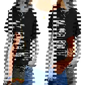 58歳の誕生日 男性 女性 58歳 1967年 誕生日プレゼント レディースTシャツ - Kawaiitshirt