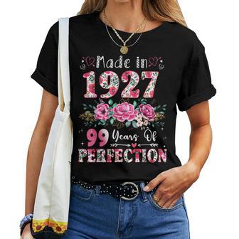99 Year Old Made In 1927 Floral 99Th Birthday Women Women T-shirt - Thegiftio UK