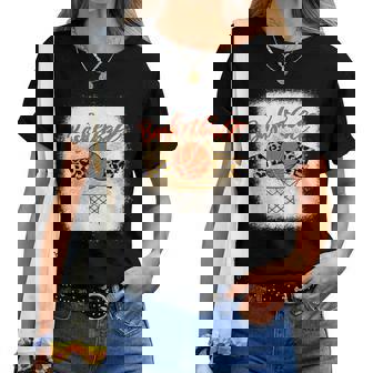 Basketball Mom Bleached Leopard 母の日 バスケットボール ママ レディースTシャツ - Kawaiitshirt