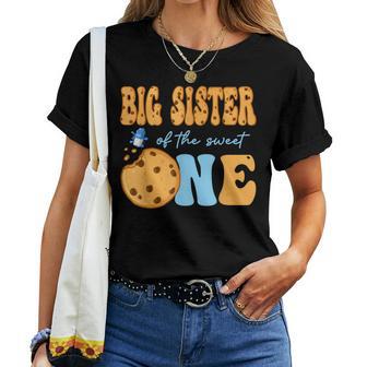 Big Sister Of The Sweet One Cookies And Milk Birthday Party Women T-shirt - Thegiftio UK
