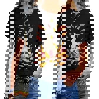 Cat Fall Leaf Tree Hello Autumn Thanksgiving Women T-shirt | Mazezy