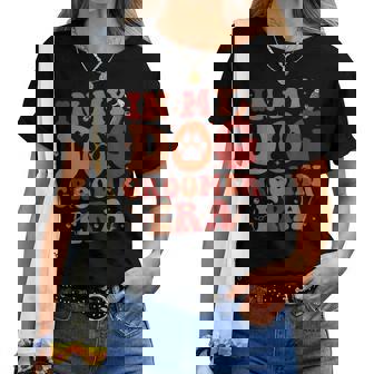 In My Dog Groomer Era Groovy Dog Grooming Pet Stylist Women T-shirt - Thegiftio