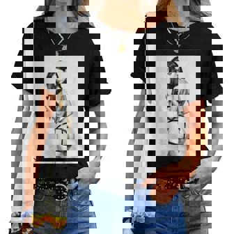 Hot Girl On 男性用 セクシー ブルネット ピンナップガール B&W レディースTシャツ - Kawaiitshirt