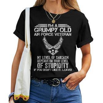 I'm A Grumpy Old Air Force Veteran For Or Women Women T-shirt - Thegiftio UK