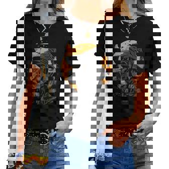 Labrador Halloween Cute Dog Black Lab Mom Wizard Witch Women T-shirt | Mazezy