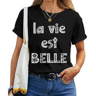 Laie Est Belle Cadeau Célèbre Avec Phrase En Français T-shirt femme - Cadeauxyz