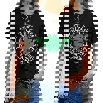 Lucky Charmer t Patrick's Day 男の子 女の子 キッズ レディースTシャツ - Kawaiitshirt