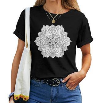 Mandala Zum Ausmalen Malen Geschenk Yoga T-shirt Frauen - Seseable