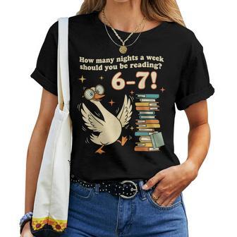 How Many Night A Week Should You Be Reading 67 Teacher Goose Women T-shirt - Thegiftio UK