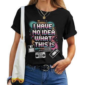 Retro Women's Womenintage 80S 90S 70S Célébration T-shirt femme - Cadeauxyz