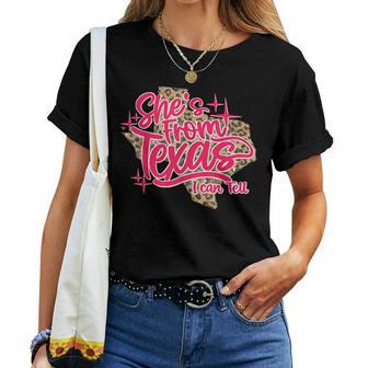 She's From Texas I Can Tell Retro Leopard Texas Girl Women T-shirt - Thegiftio UK