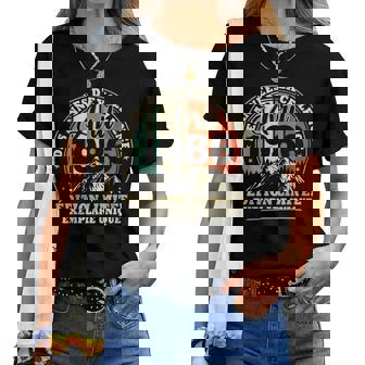 Vintage Avril 1986 Cadeau Anniversaire 40 Ans Hommes S T-shirt femme - Cadeauxyz