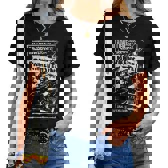 ハロウィンホラーナイト フランケンシュタイン&フランケンシュタインの花嫁 レディースTシャツ - Kawaiitshirt