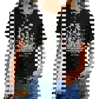 ワイルドフラワー ボヘミアン 砂漠の花 レディースTシャツ - Kawaiitshirt