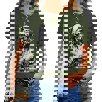 Cute Pug Dj With Sunglasses Santa Dog Christmas Music Lover Women T-shirt | Mazezy