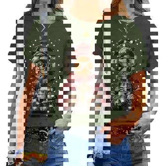 Gingerbread Cookie In Glasses Christmas Lights Coffee Winter Women T-shirt | Mazezy