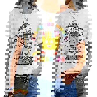 Be Kind Color The World With Kindness Retro Vintage Crayon Women T-shirt - Thegiftio