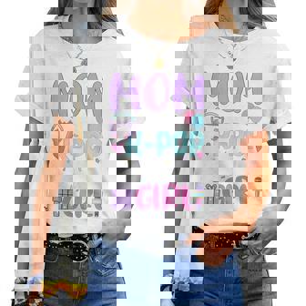 Mom Of The K Pop Birthday Girl Korean Pop Birthday Party Women T-shirt - Thegiftio