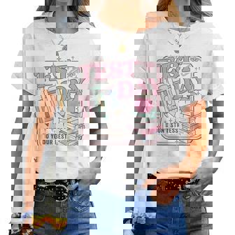 Retro Test Day Staar Teacher Testing Active Monitoring Women T-shirt | Mazezy