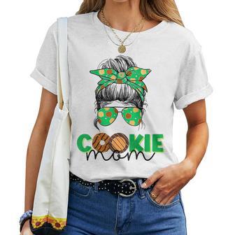 Scout Cookie Mom Girls Momlife Messy Bun Sunglasses Women T-shirt | Mazezy