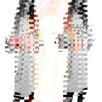 God Says I Am Floral Bible Verse Wildflower Retro Christian Women's Oversized Comfort T-shirt - Monsterry