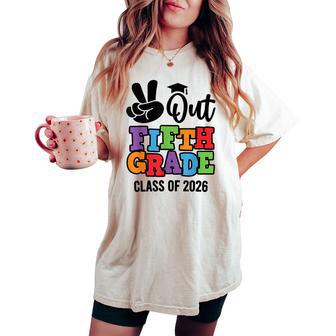 Peace Out 5Th Grade 2026 Fifth Grade Grad Elementary School Women's Oversized Comfort T-shirt - Thegiftio UK