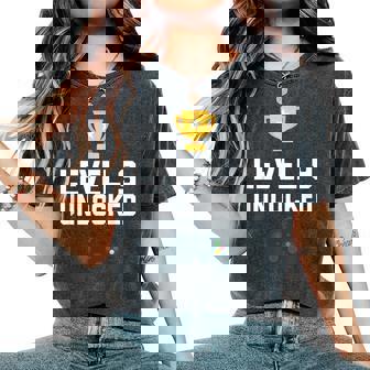 9歳 誕生日シャツ 男の子 女の子 ギフト 9歳 レベルアップ ゲーマー レディースオーバーサイズコンフォートTシャツ - Kawaiitshirt