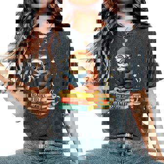 Book Lover Sloth Reading Bookish Library Read Books Be Kind Women's Oversized Comfort T-Shirt | Seseable FR