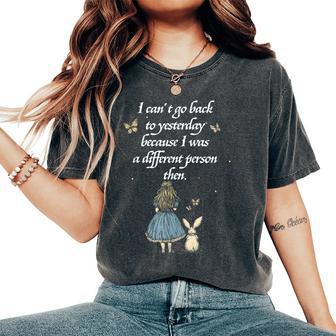 Citazione Alice Nel Paese Delle Meraviglie Romanzo Fantasia T-shirt comoda oversize da donna - Novitaregali