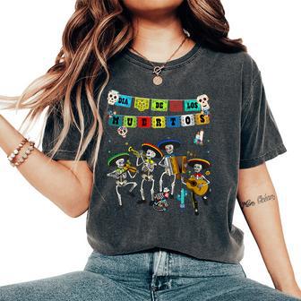 Dia De Los Muertos Papel Picado Calavera De Alfeñique T-shirt oversize confortable pour femme - Cadeauxyz