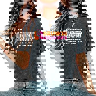 Drunkin Grownups For Wine Lovers America Runs On Wine Women's Oversized Comfort T-Shirt | Mazezy