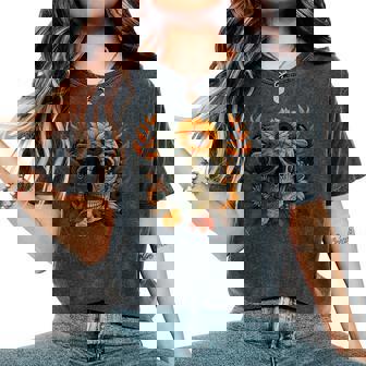 Floral Gothic Sunflower Skull On Sunflowers Women's Oversized Comfort T-Shirt | Mazezy