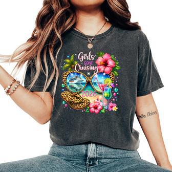 Girls Gone Cruising 2026 Tropical Vacation Party Trip Women's Oversized Comfort T-Shirt - Thegiftio