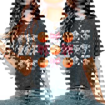 Groovy Basketball Coquette Bow Pink Basketball Girl Women Women's Oversized Comfort Colors T-Shirt | Mazezy