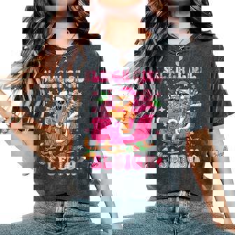 Groovy Pink Gingerbread Sleigh Coquette Bow Christmas Girl Women's Oversized Comfort T-Shirt - Seseable