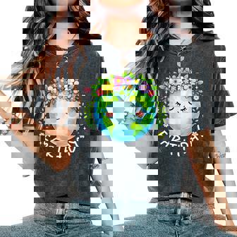 Happy Earth Day 2026 Floral Mother Earth Flower Crown Green Women's Oversized Comfort T-Shirt - Seseable