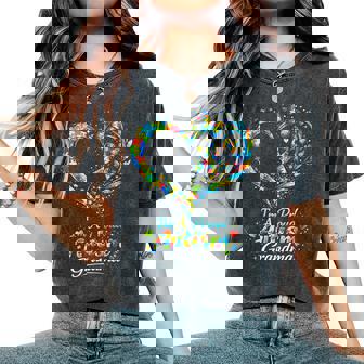 I'm A Proud Autism Grandma Autism Awareness Heart Women's Oversized Comfort T-Shirt | Seseable UK