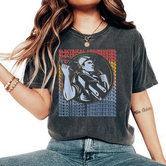 Ingegnere Elettrico Groovy Ingegnere Elettrico T-shirt comoda oversize da donna - Novitaregali